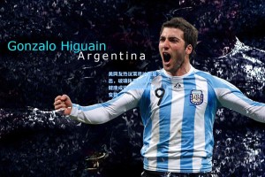 美网友热议莱昂纳德复出，玻璃体质引质疑 健康成快船季后赛最大变数