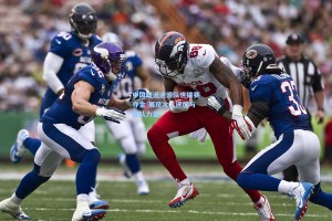 中国短道速滑队世锦赛夺金 展现冰上速度与团队力量