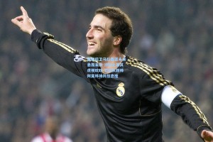 曼联后卫马拉西亚未来悬而未决 沙特土耳其虎视眈眈 若留队新帅阿莫林持开放态度