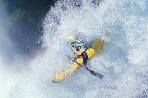 欧冠决赛巅峰对决，皇家马德里3-1力克利物浦，第15次捧起大耳朵杯